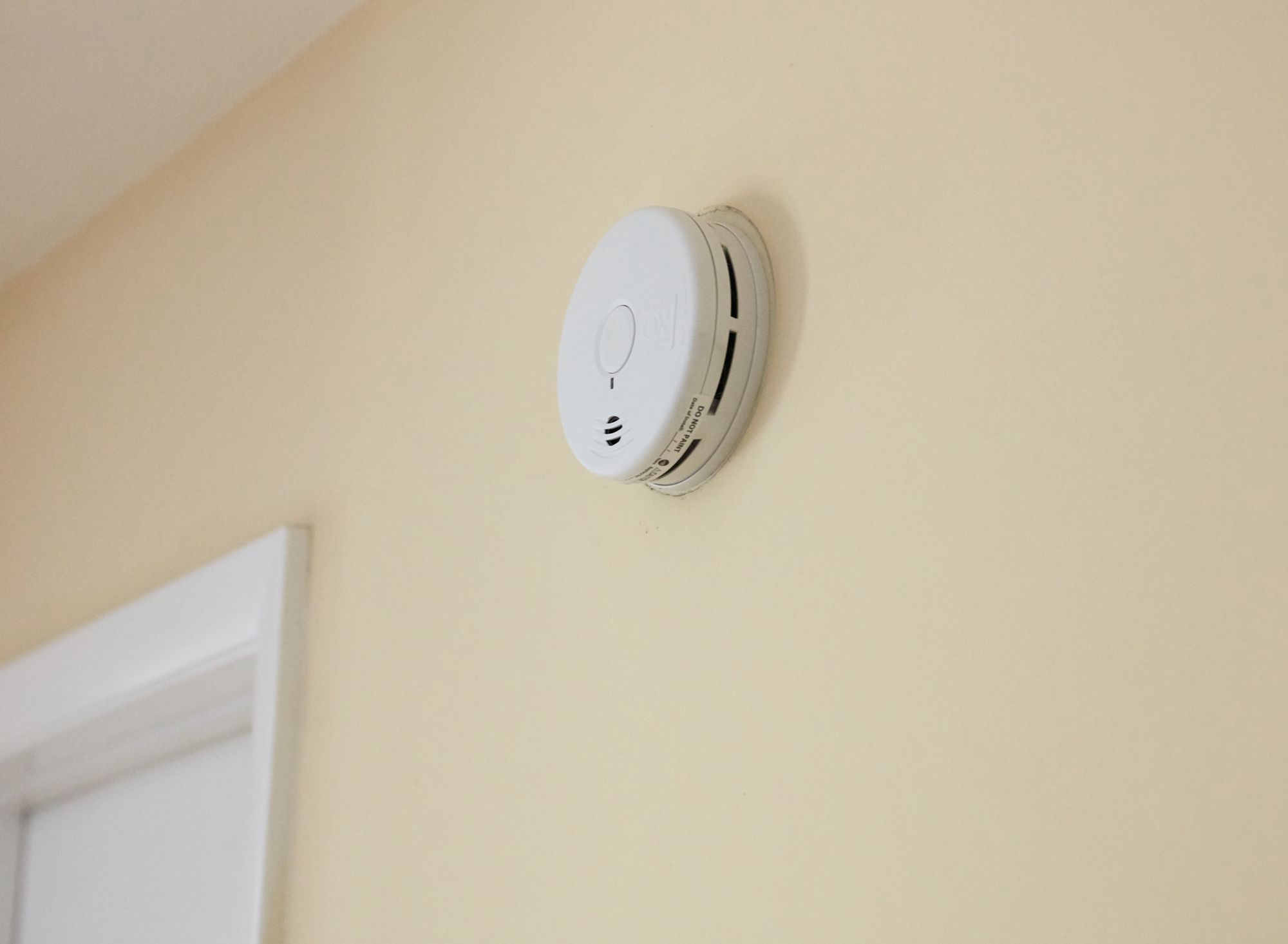 Heat alarm installation London for kitchens